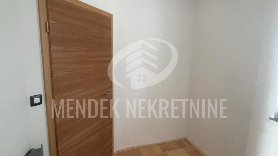 Haus, 200 m2, Verkauf, Varaždin - Centar