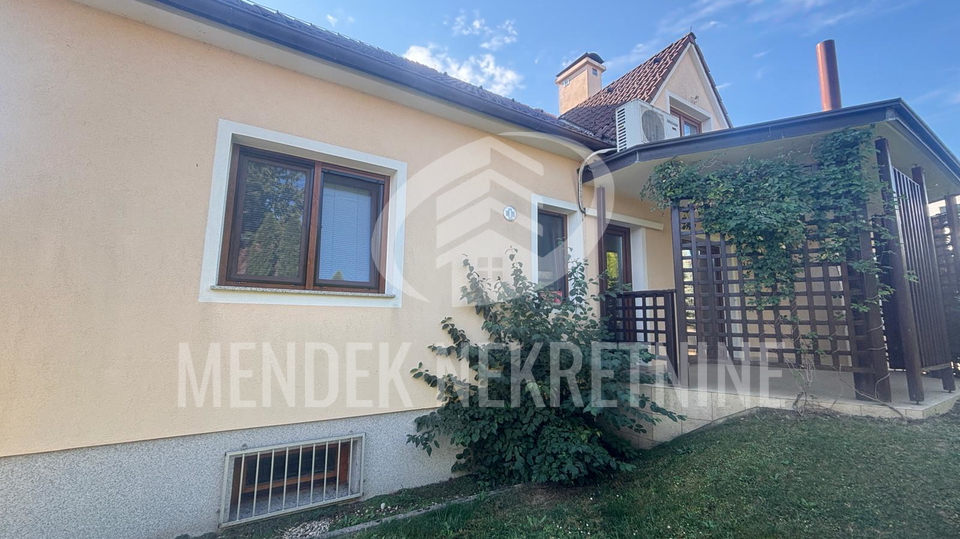 Haus, 200 m2, Verkauf, Varaždin - Centar