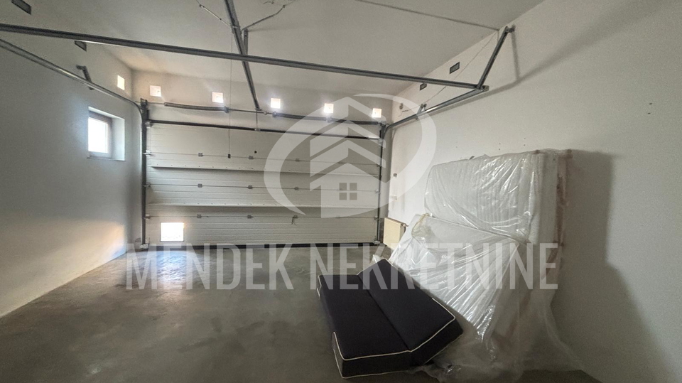 Haus, 200 m2, Verkauf, Varaždin - Centar