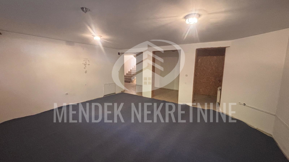 Haus, 200 m2, Verkauf, Varaždin - Centar