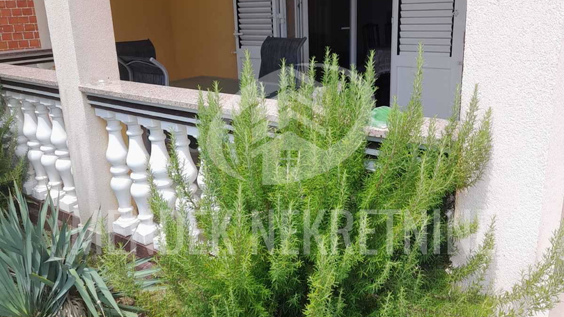 House, 250 m2, For Sale, Povljana
