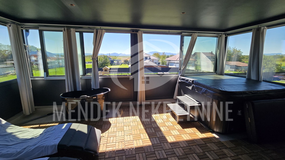 Casa, 280 m2, Vendita, Sračinec