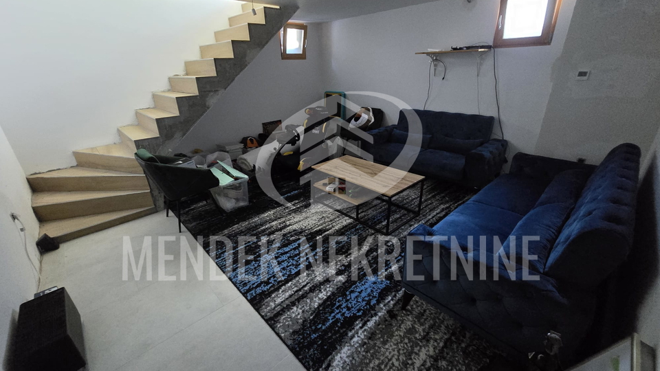 Casa, 280 m2, Vendita, Sračinec