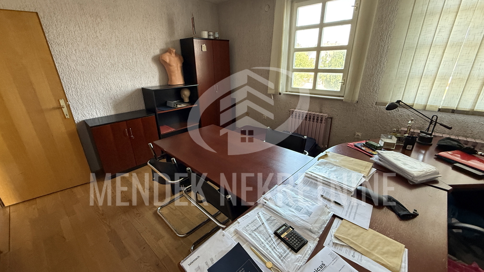 Pisarne, 600 m2, Prodaja, Gornji Kneginec