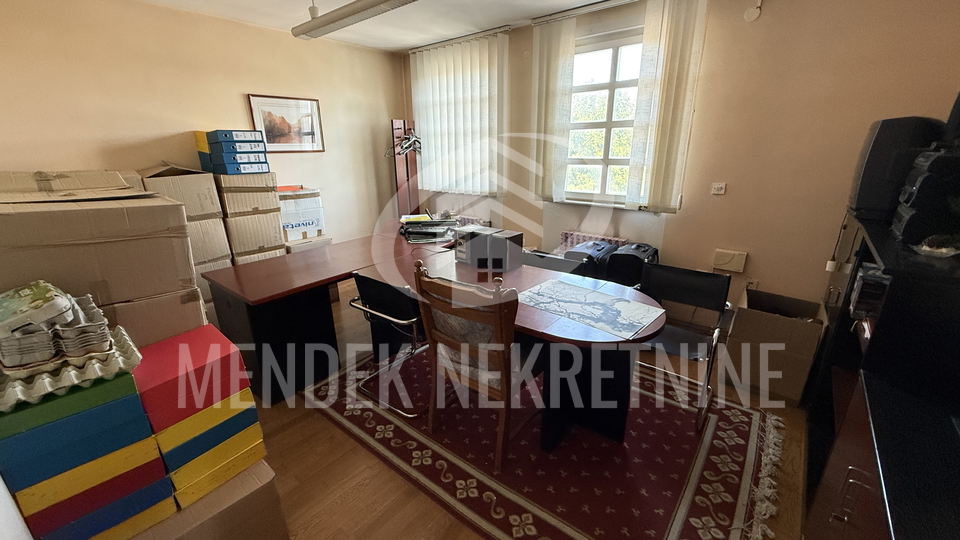 Pisarne, 600 m2, Prodaja, Gornji Kneginec