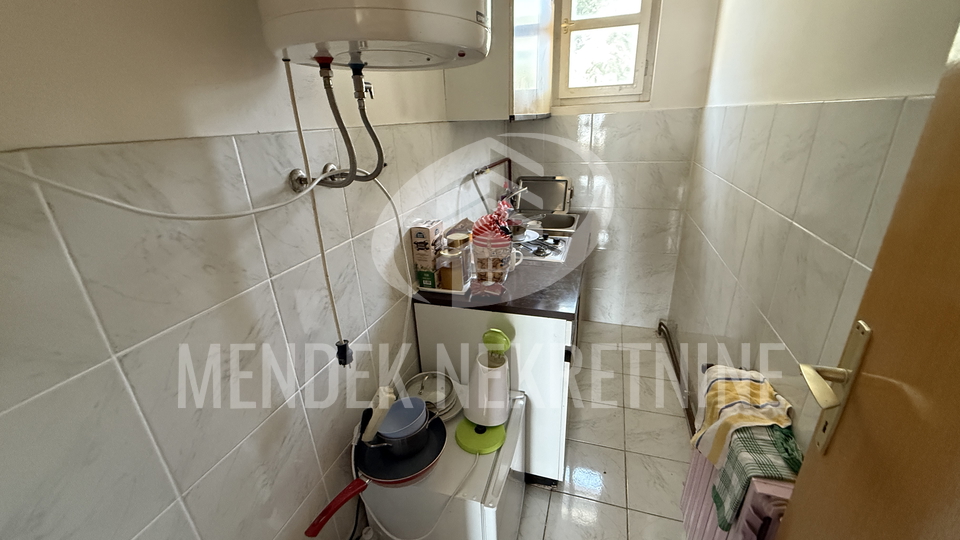Pisarne, 600 m2, Prodaja, Gornji Kneginec