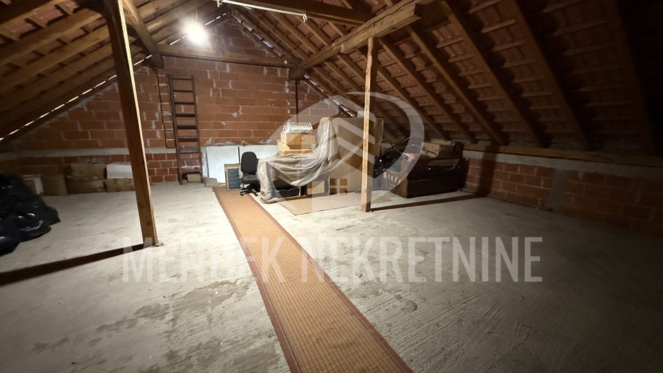 Pisarne, 600 m2, Prodaja, Gornji Kneginec