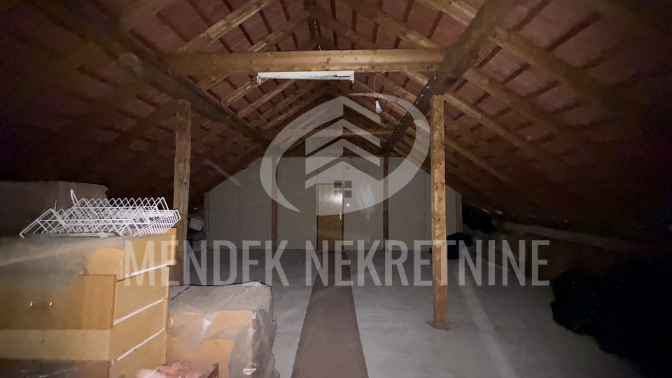 Pisarne, 600 m2, Prodaja, Gornji Kneginec