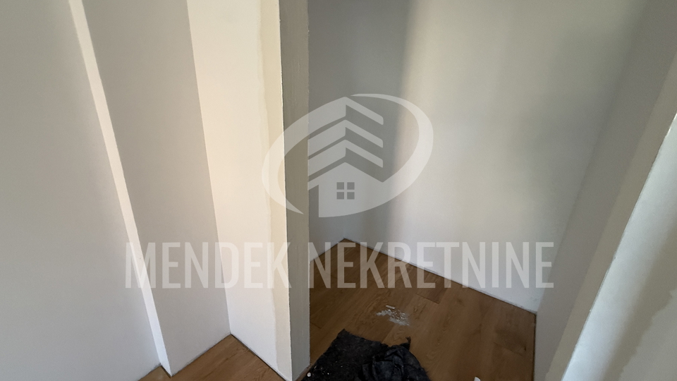 NOVOGRADNJA! Obiteljska kuća na dva kata, terasa, dvorište, Banfica, Varaždin, prodaja