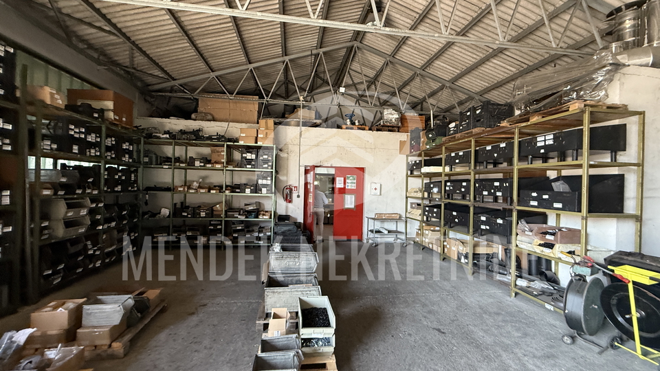 Commercial Property, 5000 m2, For Sale, Donje Ladanje