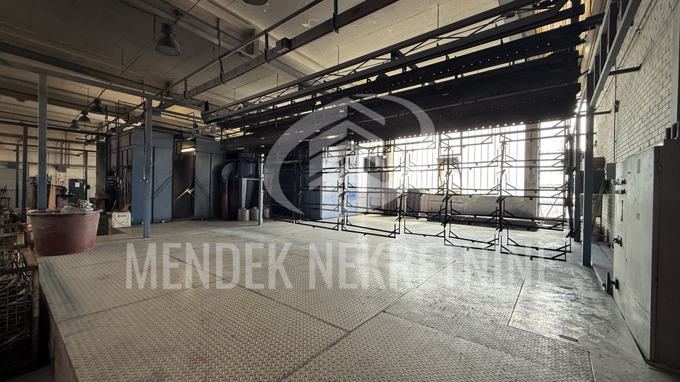 Commercial Property, 5000 m2, For Sale, Donje Ladanje