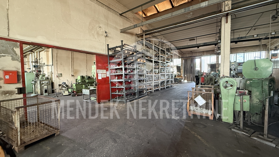 Commercial Property, 5000 m2, For Sale, Donje Ladanje