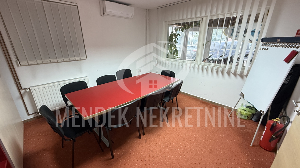 Commercial Property, 680 m2, For Sale, Sračinec