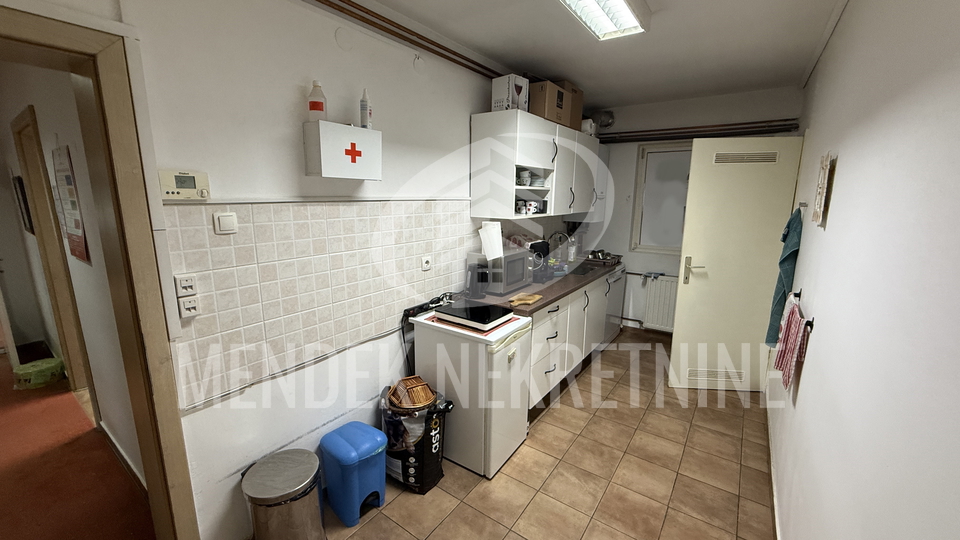 Commercial Property, 680 m2, For Sale, Sračinec