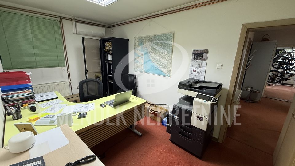 Commercial Property, 680 m2, For Sale, Sračinec