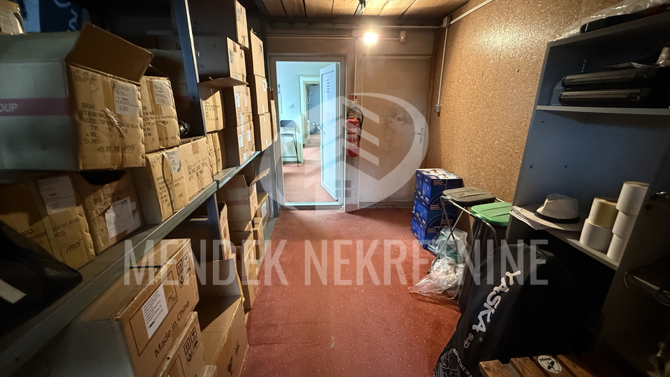 Commercial Property, 680 m2, For Sale, Sračinec