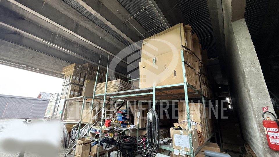 Commercial Property, 680 m2, For Sale, Sračinec