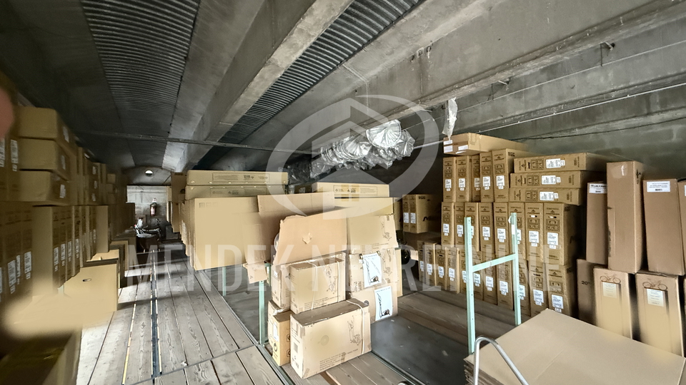 Commercial Property, 680 m2, For Sale, Sračinec