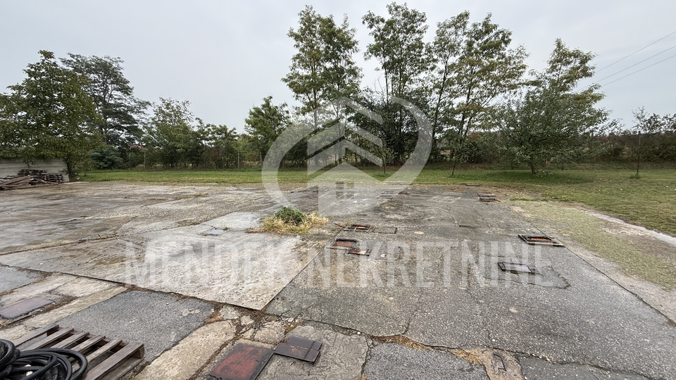 Commercial Property, 680 m2, For Sale, Sračinec