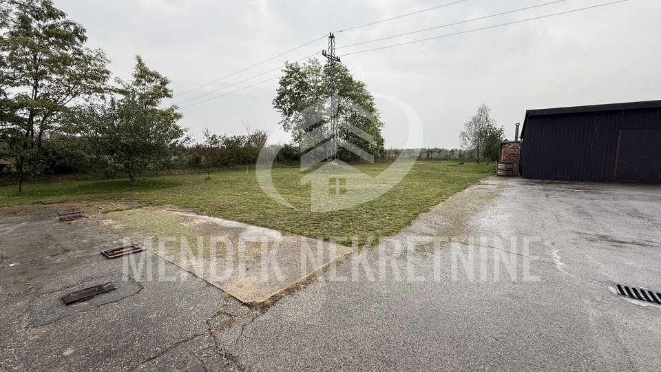 Commercial Property, 680 m2, For Sale, Sračinec