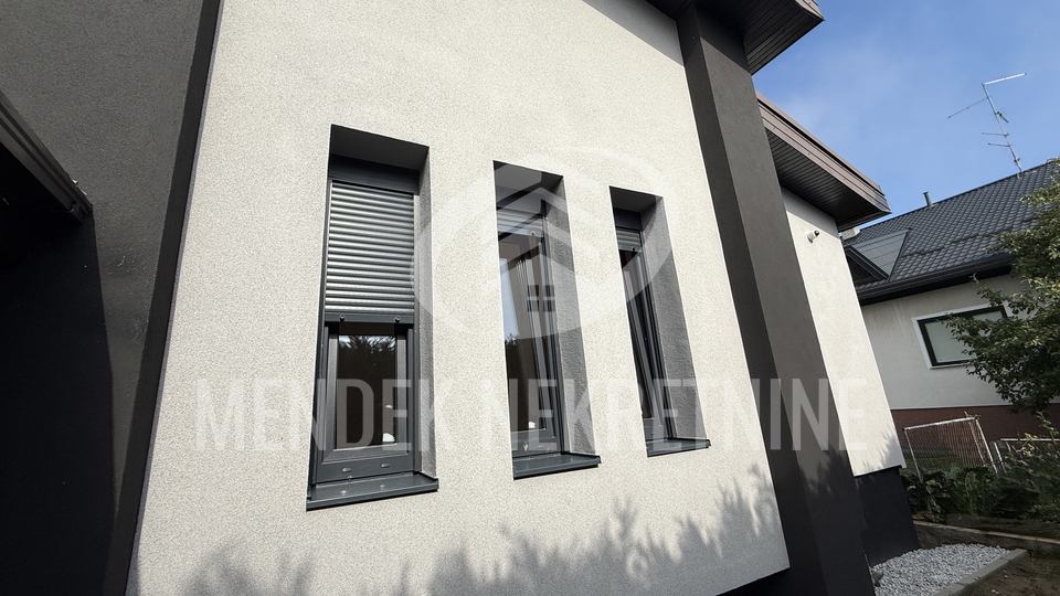 House, 180 m2, For Sale, Varaždin - Jalkovečka