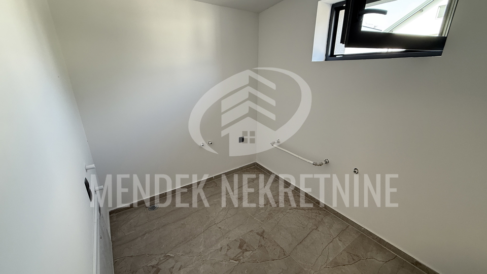 House, 180 m2, For Sale, Varaždin - Jalkovečka