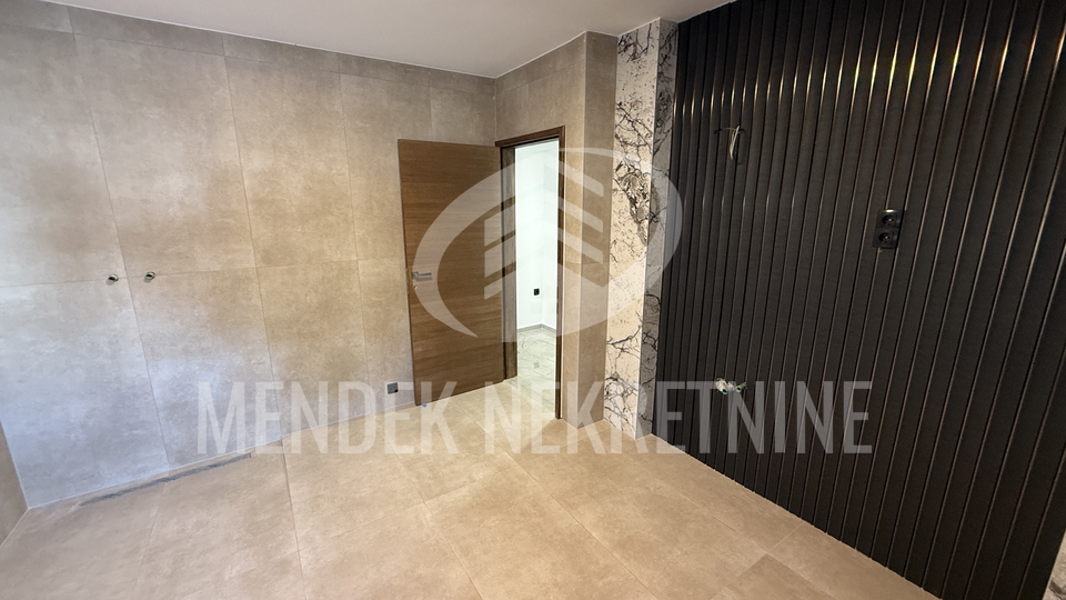 House, 180 m2, For Sale, Varaždin - Jalkovečka