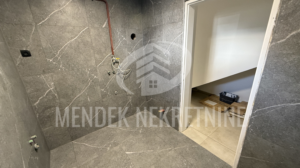 House, 180 m2, For Sale, Varaždin - Jalkovečka