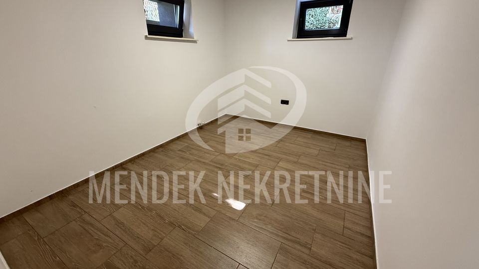 House, 180 m2, For Sale, Varaždin - Jalkovečka