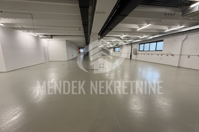 Geschäftsraum, 3180 m2, Vermietung, Varaždin - Jalkovec