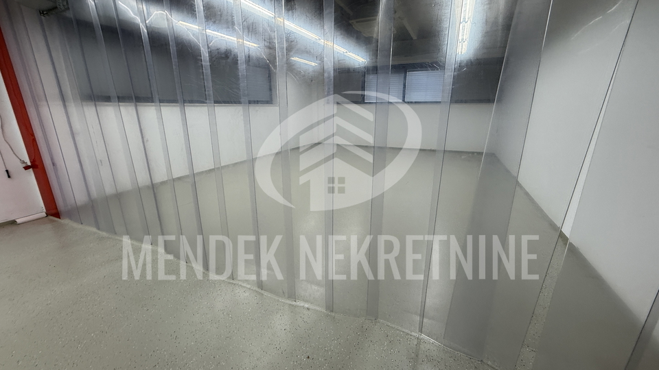 UREDSKO PROIZVODNA HALA  3180m2, Varaždin, Jalkovec