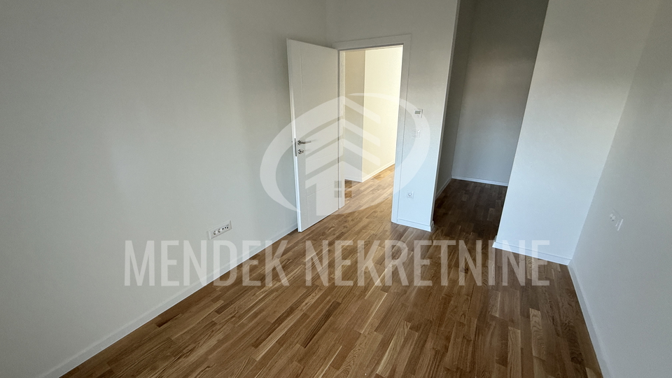 BEZ PROVIZIJE! NOVOGRADNJA! Obiteljski kvart! Kuća u nizu/stan s vrtom, 129,45 m2, prodaja