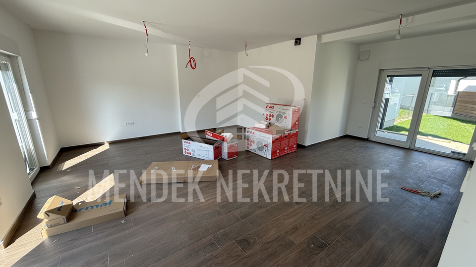 BEZ PROVIZIJE! NOVOGRADNJA! Obiteljski kvart! Kuća u nizu/stan s vrtom, 124,56 m2, prodaja