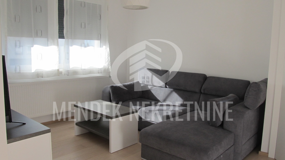 Apartment, 42 m2, For Rent, Varaždin - Centar