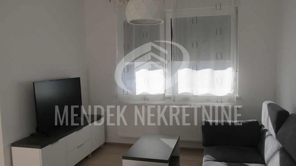 Apartment, 42 m2, For Rent, Varaždin - Centar