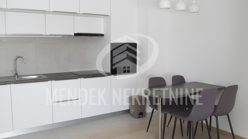 Apartment, 42 m2, For Rent, Varaždin - Centar