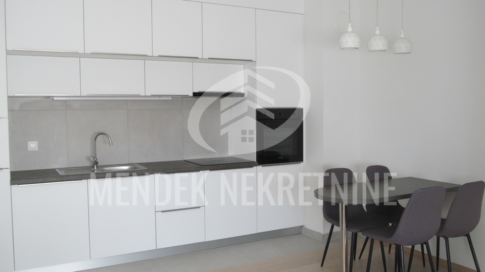 Apartment, 42 m2, For Rent, Varaždin - Centar