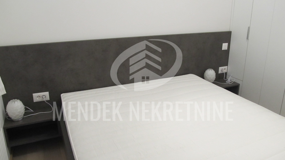 Apartment, 42 m2, For Rent, Varaždin - Centar