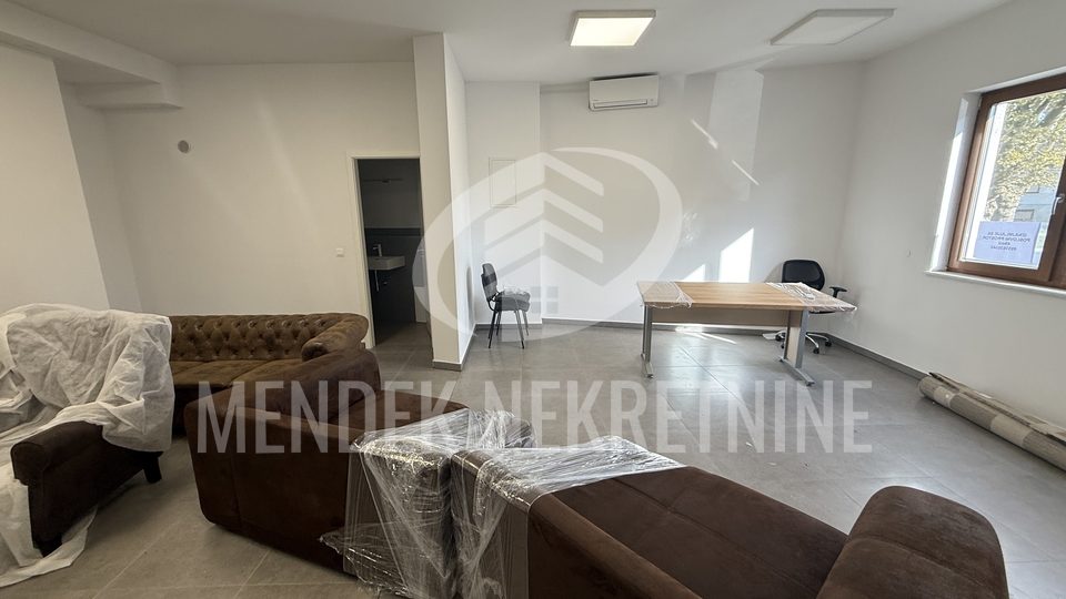 Geschäftsraum, 48 m2, Vermietung, Varaždin - Centar