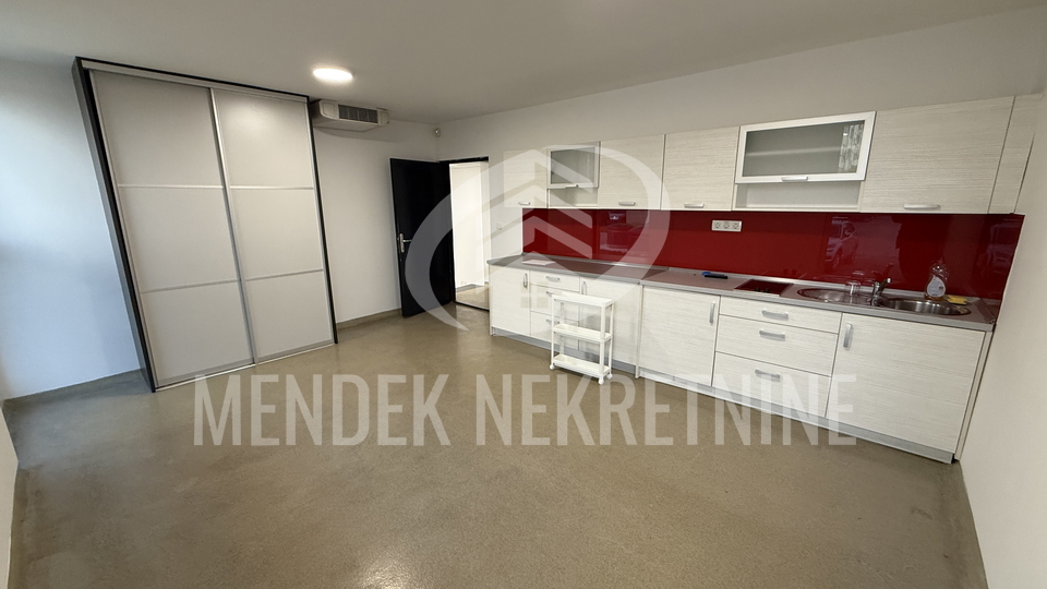 Geschäftsraum, 242 m2, Vermietung, Varaždin - Đurek