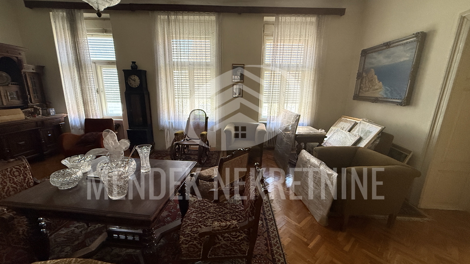 House, 400 m2, For Sale, Varaždin - Centar