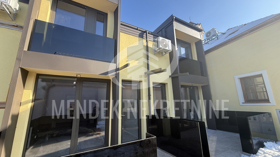 Stanovanje&comma; 78 m2&comma; Prodaja&comma; Vara&zcaron;din - Centar