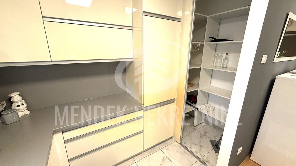 Wohnung&comma; 76 m2&comma; Vermietung&comma; Vara&zcaron;din - Centar