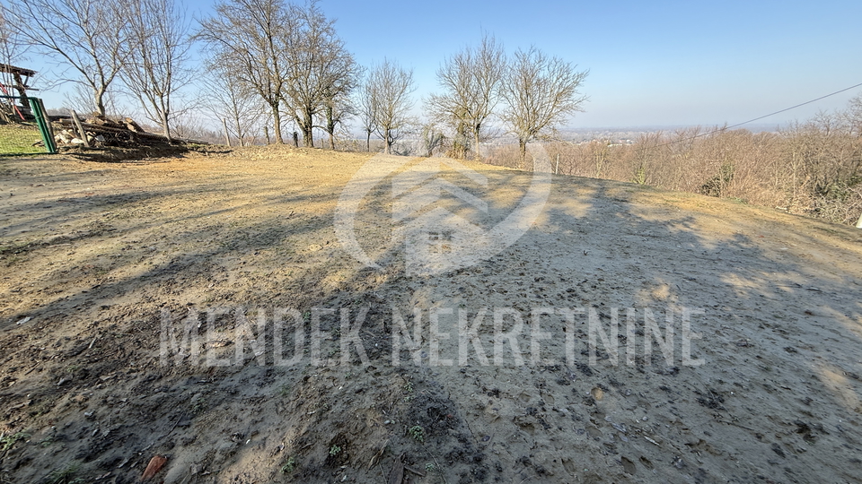 TOP LOKACIJA&comma; GRA&Dstrok;EVINSKO ZEMLJI&Scaron;TE 1600 m2