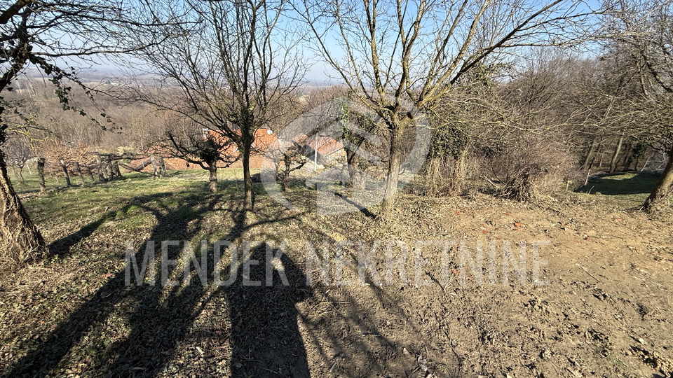 TOP LOKACIJA&comma; GRA&Dstrok;EVINSKO ZEMLJI&Scaron;TE 1600 m2