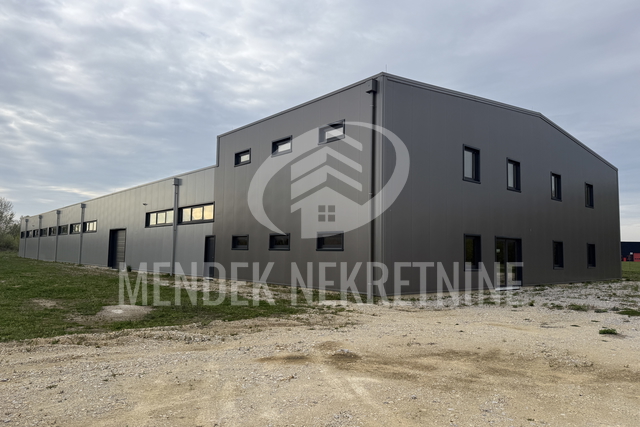 Uffici, 2200 m2, Vendita, Trnovec