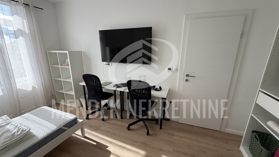 Stanovanje&comma; 45 m2&comma; Najem&comma; Vara&zcaron;din - Centar