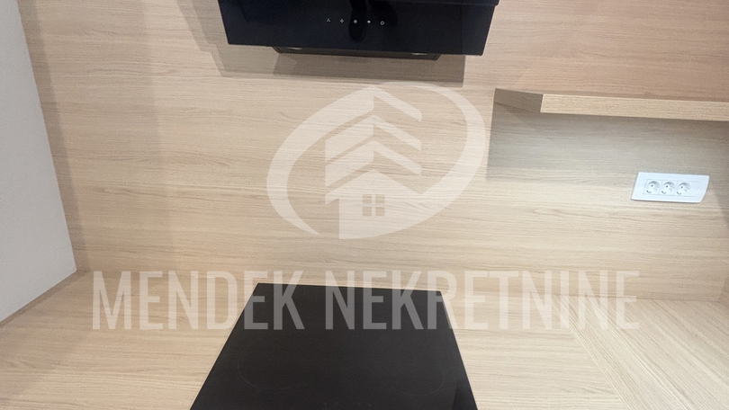 NOVO - LUX KOMFORAN 3 - SOBAN