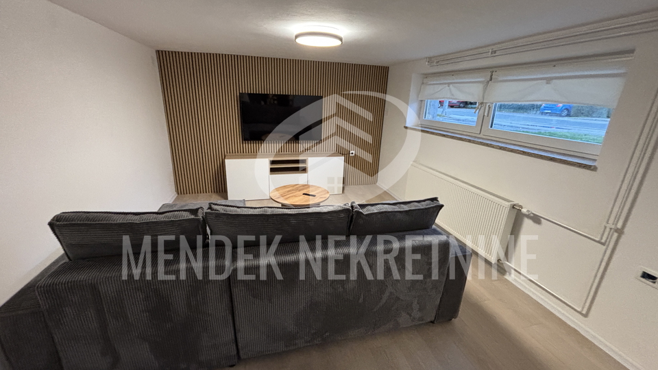 Appartamento, 50 m2, Affitto, Varaždin - Centar