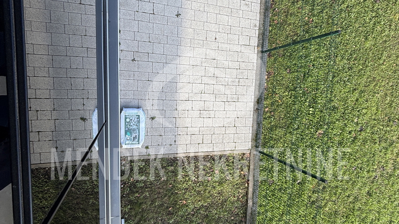 Commercial Property, 226 m2, For Sale, Varaždin - Bronx